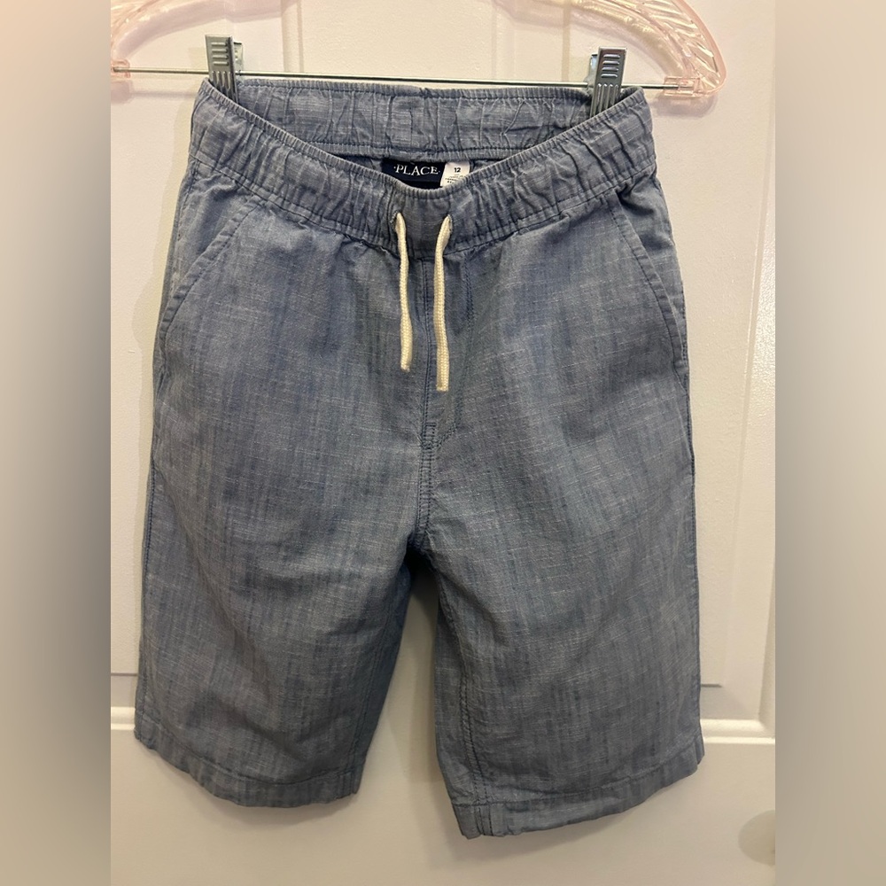 🆓FREE WITH PURCHASE🥳 Children’s Place Light Blue Casual Shorts ~ Youth 12 💙